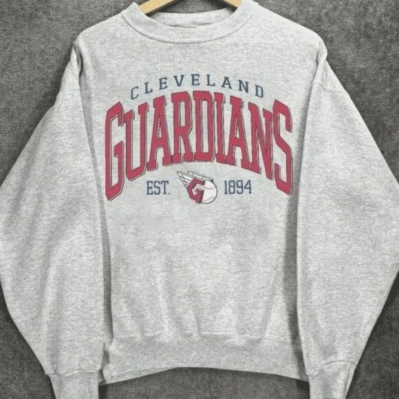 Cleveland Guardians Baseball Vintage Sweatshirt, Retro Cleveland Guardians Shirt - Picture 1 of 3